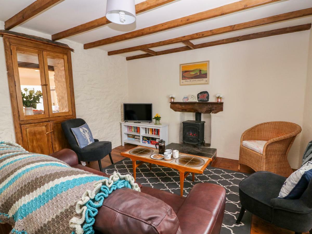 Villa Llety à Fishguard Extérieur photo